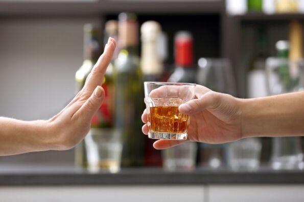 vyhýbanie sa alkoholu ako spôsob prevencie prostatitídy